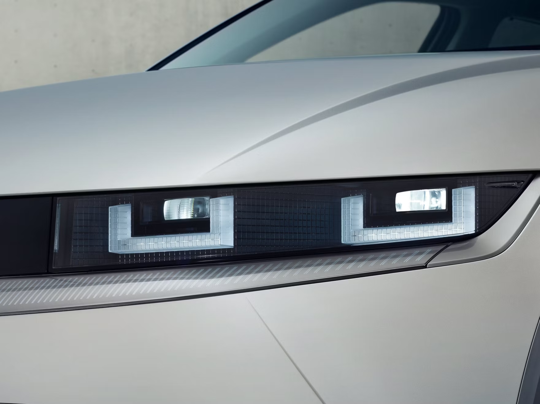 Hyundai IONIQ 5 lights