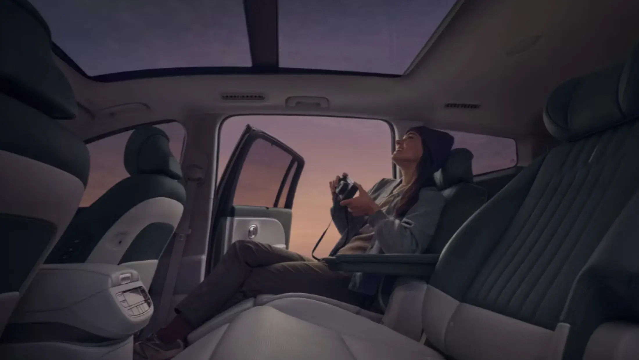 IONIQ 9 premium seats