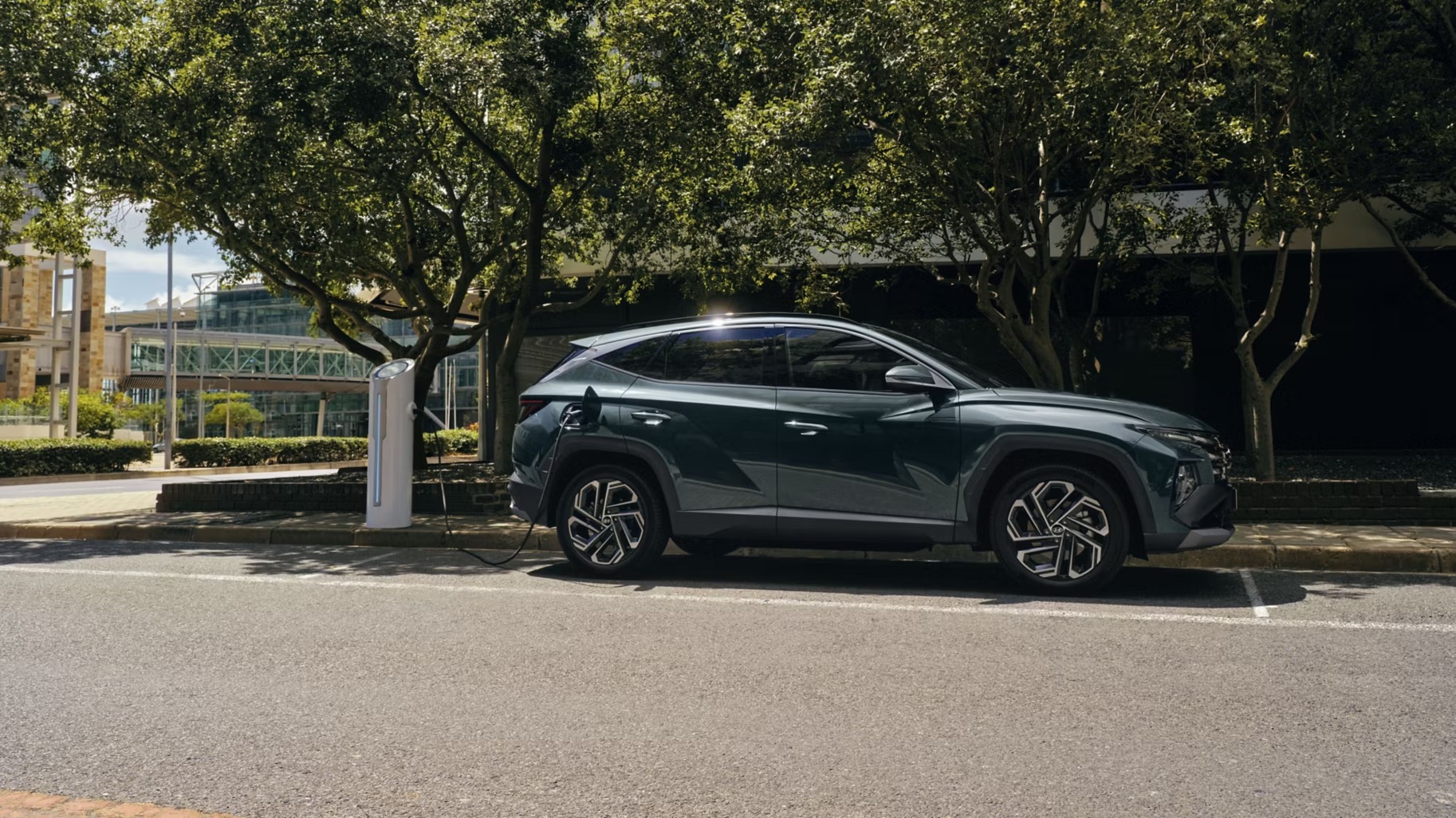 Hyundai Tucson Plug-In Hybrid Hero