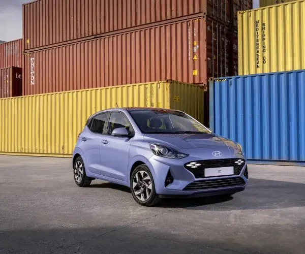 Hyundai i10 model Van der Linden Groep HERO