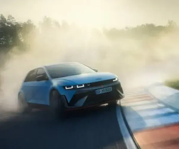 IONIQ 5 N Omslag