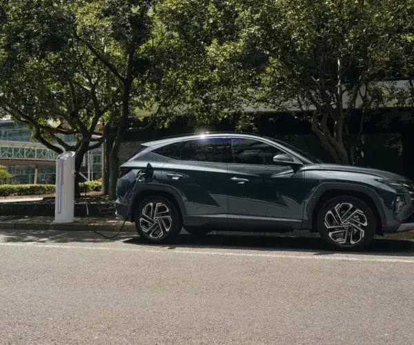 Hyundai Tucson Plug-In Hybrid Hero