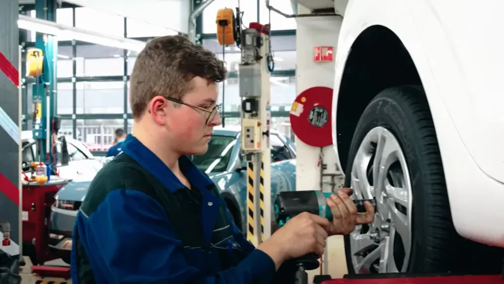 Banden Van der Linden Groep